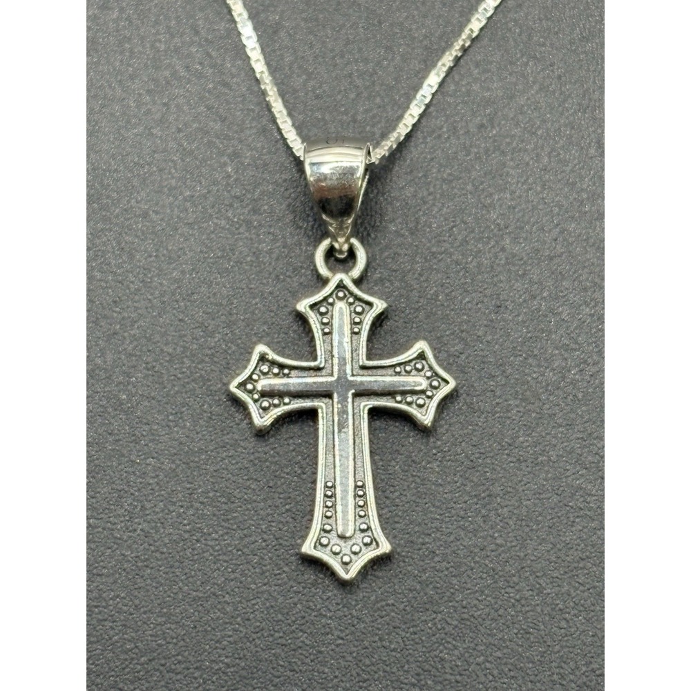 New Condition 18" Sterling Silver Gothic Cross Pendant Necklace 925